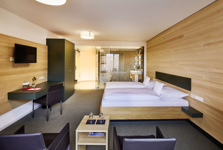 Bedroom 4, ElzLand Hotel 9 Linden BUSINESS & FAMILIEN HOTEL, Emmendingen