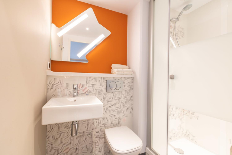 Bathroom 4, Ibis Budget Rennes Route De Lorient, Ille-et-Vilaine