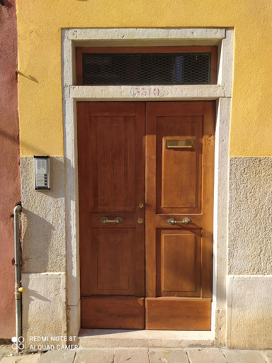 Others 2, Casa Gialla, Venezia