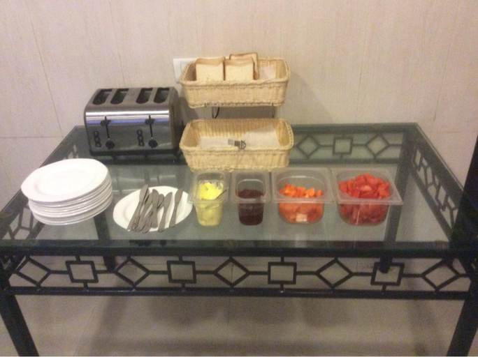 Food & Drinks 5, The Lotus Apartment Hotels - Burkit Road, Chennai