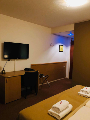 Bedroom 2, Hotel - Restaurant - Cafe- Geertien, Steenwijkerland