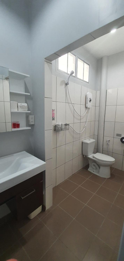 Bathroom 3, Green Canyon Hotel, Ko Samui