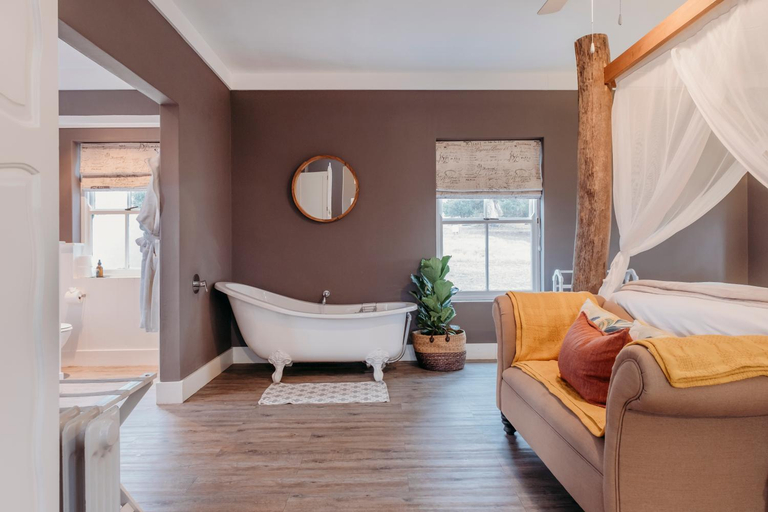 Bedroom, White Water Farm, Overberg