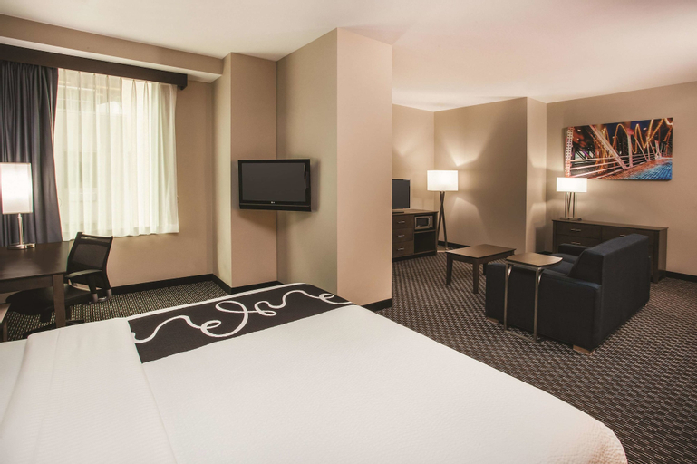 La Quinta Inn & Suites by Wyndham Chicago Downtown, Cook