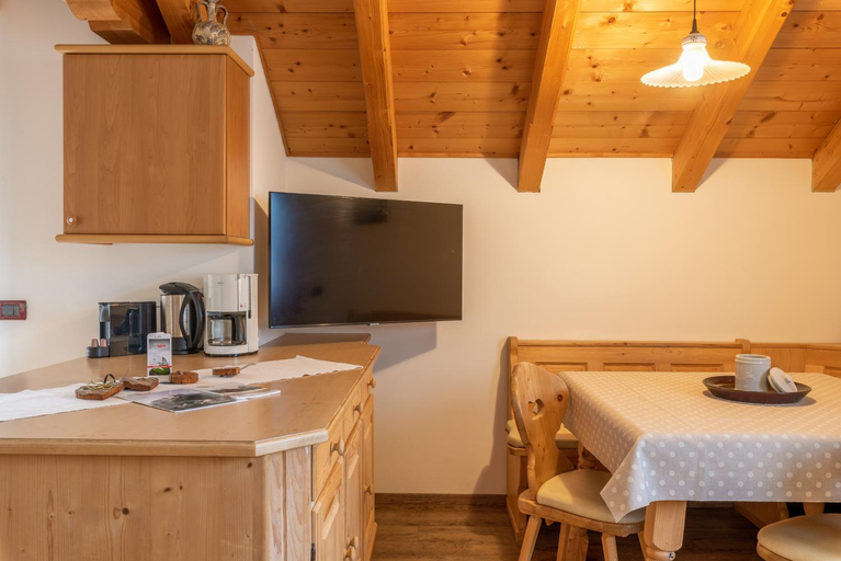 Others 5, Residence Prapoz, Bolzano