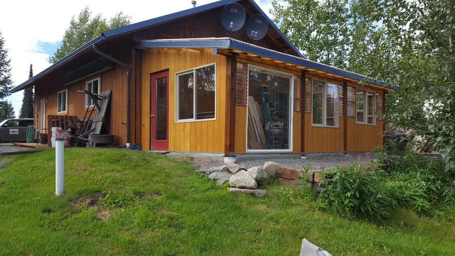 Exterior & Views 1, Southern Bluff Bed & Breakfast, Kenai Peninsula