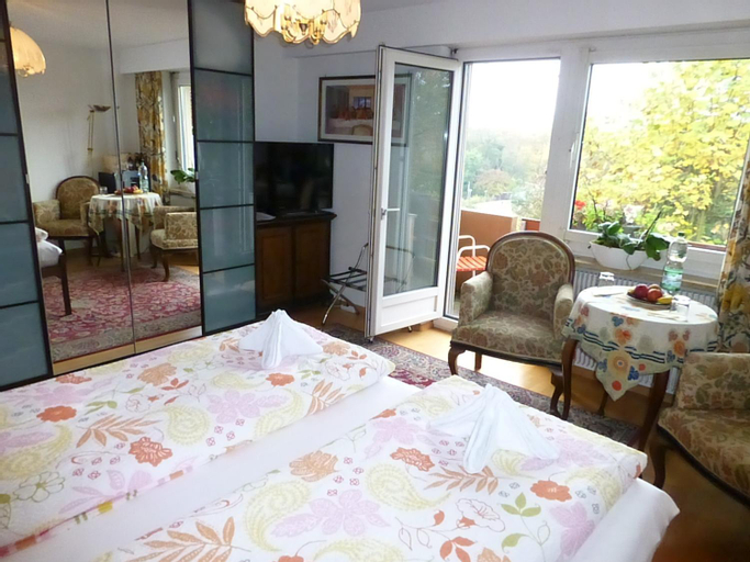 Bedroom 6