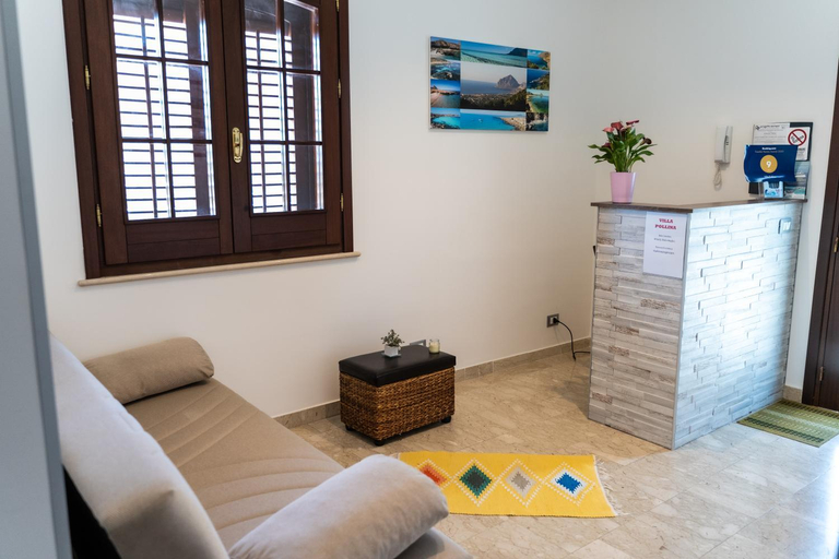 Public Area 4, Villa Pollina, Trapani