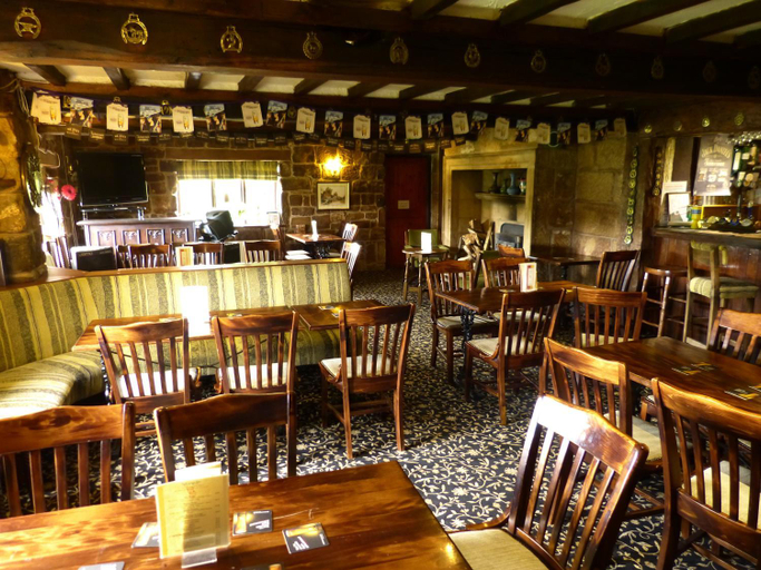 Bar/lounge 5, Peakstones Inn, Staffordshire