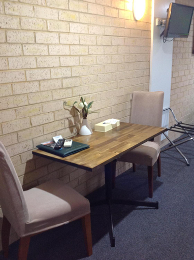 Dining Room 6