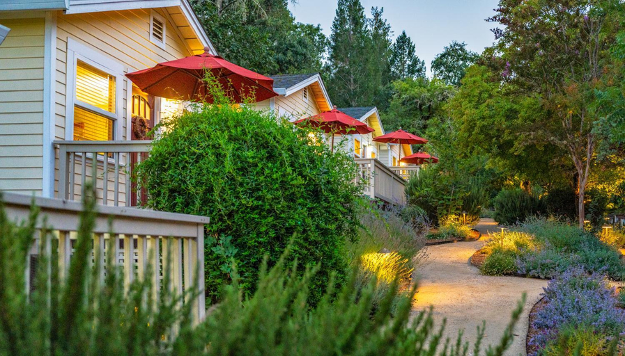 Others 2, Aurora Park Cottages, Napa