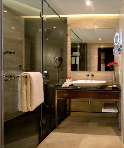 Bathroom 3, Fortune Park Dahej - Member ITC Hotels' Group, Bharuch