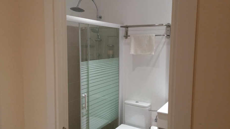 Bathroom 4, Hostal Barcelona Travel, Barcelona