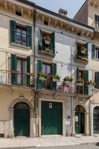 Exterior & Views 2, Veronetta Apartment, Verona