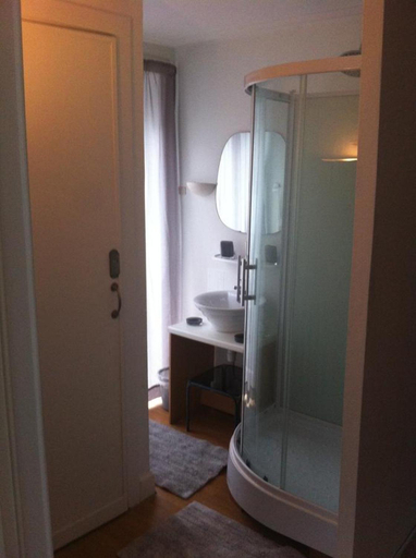 Bathroom 2, Hotel Residence 18, Bruxelles
