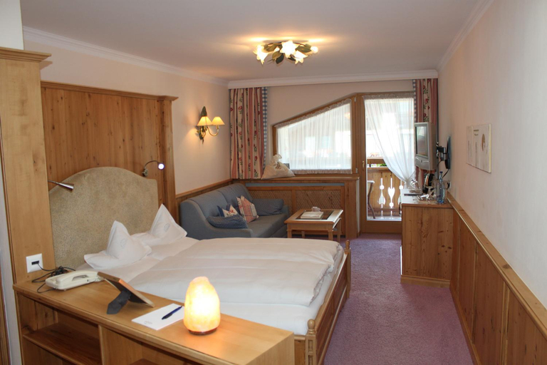 Bedroom 3, Wellnessresidenz Schalber, Landeck