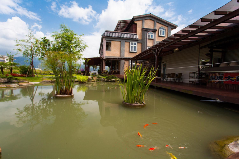 Exterior & Views 2, Zhu Yuan Ju Bed and Breakfast, Yilan