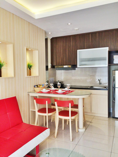 Dining Room 11