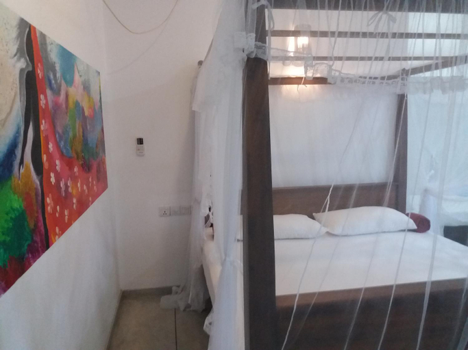 Bedroom 4, Peacock Villa, Weligama