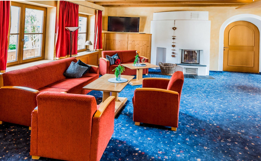 Others 5, Hotel zum Goldenen Lowen, Reutte
