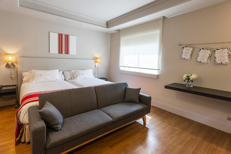 Bedroom 3, Hotel Rio Bidasoa, Guipúzcoa