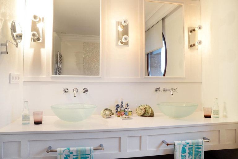 Bathroom 5, Casa Anamaria Hotel, Girona