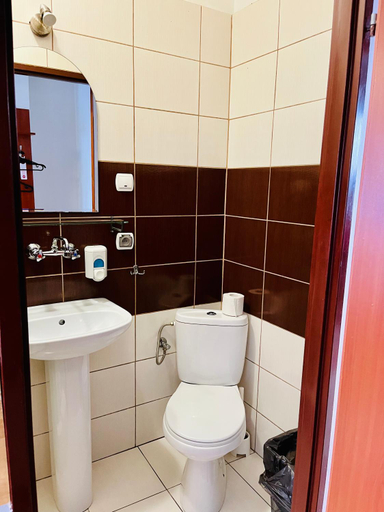 Bathroom 3, Hotel Elda, Bydgoszcz City