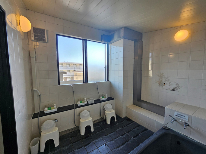 Bathroom 5, Royal Hotel Uohachi, Toyota
