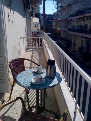 Others 4, Sofia Rooms, Central Greece
