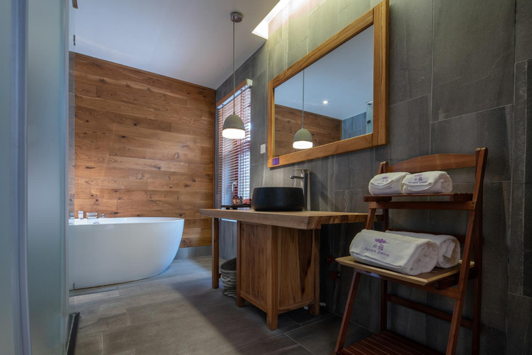 Bathroom 3