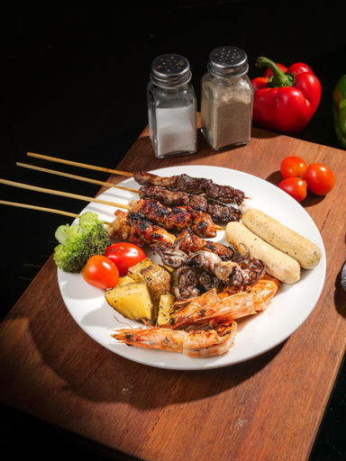 Food & Drinks