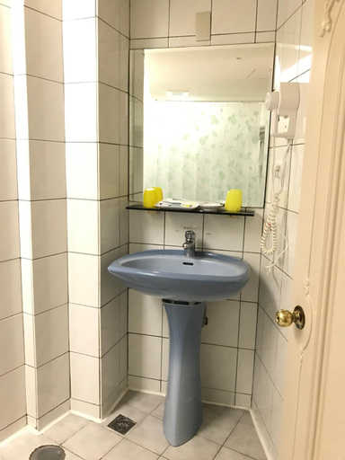 Bathroom 5