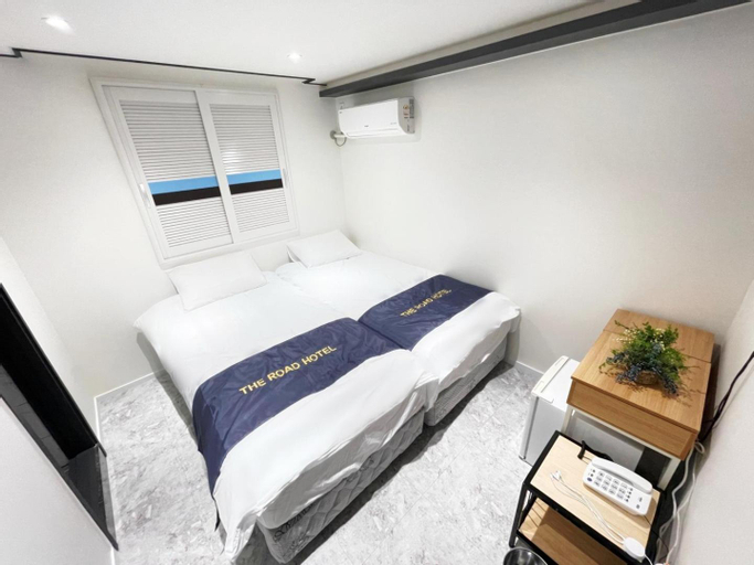 Bedroom 8