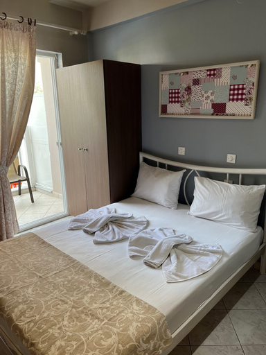 Bedroom 3, Grecian Sea, East Macedonia and Thrace