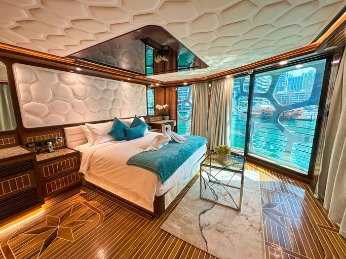 Bedroom 4, Orchid Overnight Superyacht, Yas Island