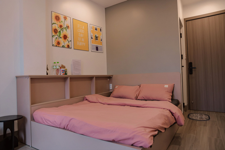 Bedroom 6