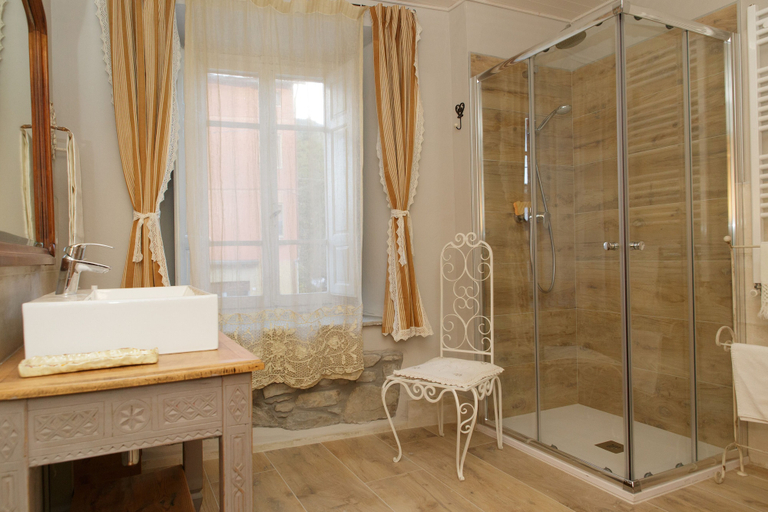 Bathroom 4, Casa Pini Rio, Modena