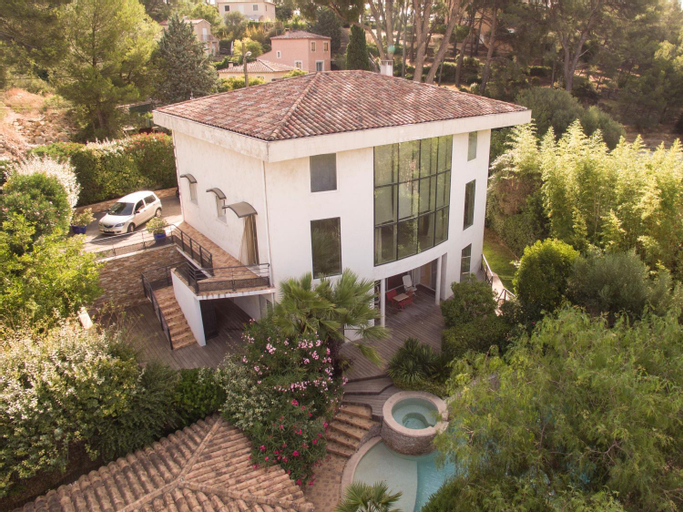 Villa St Jean SUITE Romantique, Bouches-du-Rhône