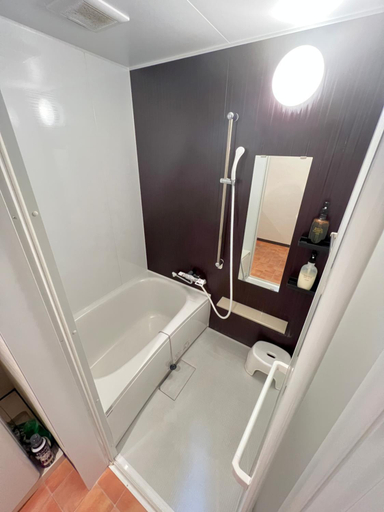 Bathroom 2, Kiyomori no baika, Kyoto