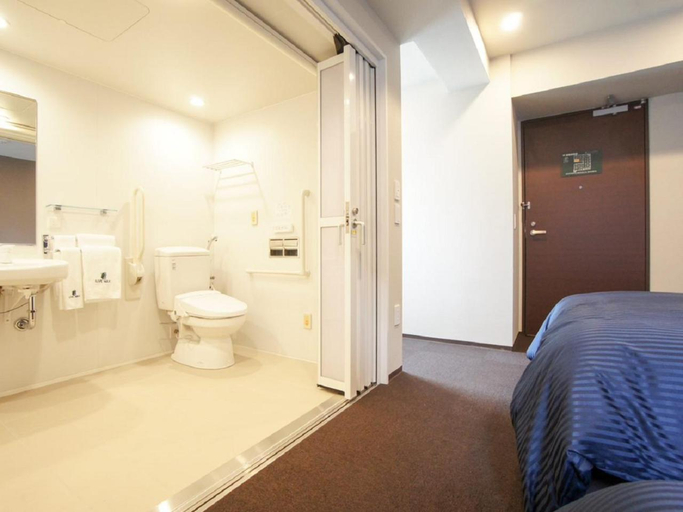 Bathroom 4, HOTEL LiVEMAX Yokohama Motomachi Ekimae, Yokohama