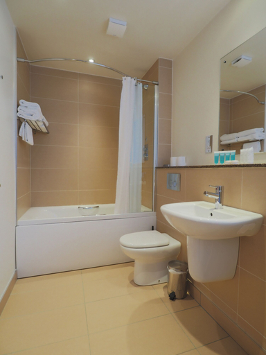 Bathroom 3, Caladh Inn, Eilean Siar