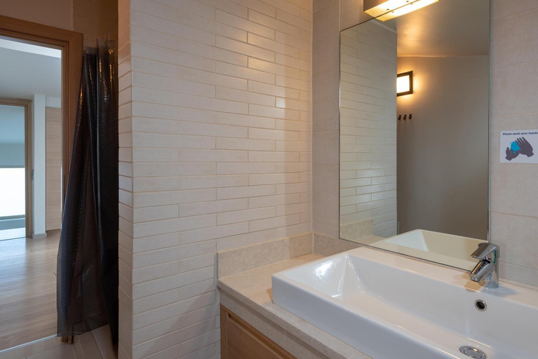 Bathroom 3, Vasiliki Villa, South Aegean