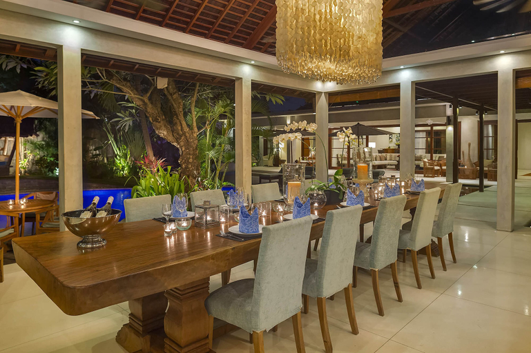 Food & Drinks 5, LataLiana, Seminyak, Badung