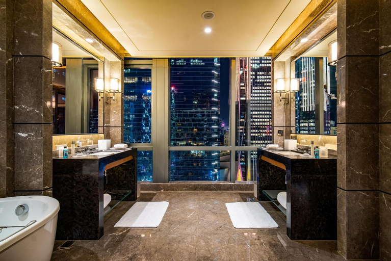 Bathroom 27