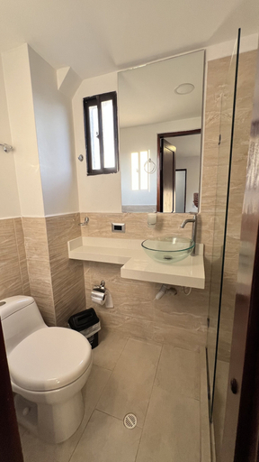 Bathroom 4, Hotel Gran Conquistador 33, Medellín