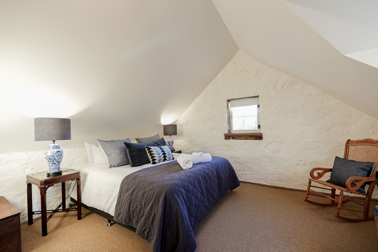 Bedroom 3, Honeysuckle Barn & Garden, Macedon Ranges - Kyneton