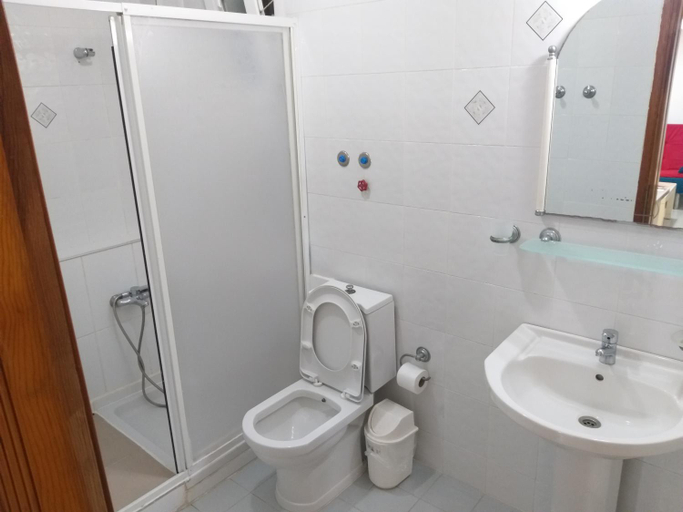 Bathroom 3, Paradise Apart Hotel, Bodrum