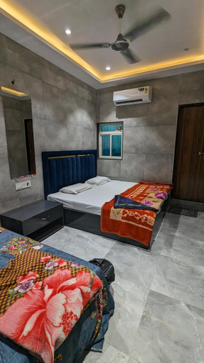 Others 5, Hotel Shikhar inn, Ujjain
