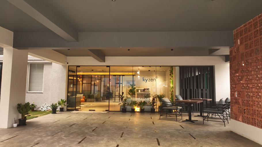 Exterior & Views 2, Hotel Kyzen - Hitec city, Hyderabad, Hyderabad