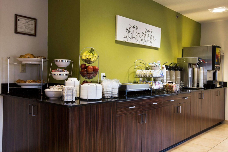 Food & Drinks 5, Sleep Inn Douglasville - Atlanta Area, Douglas